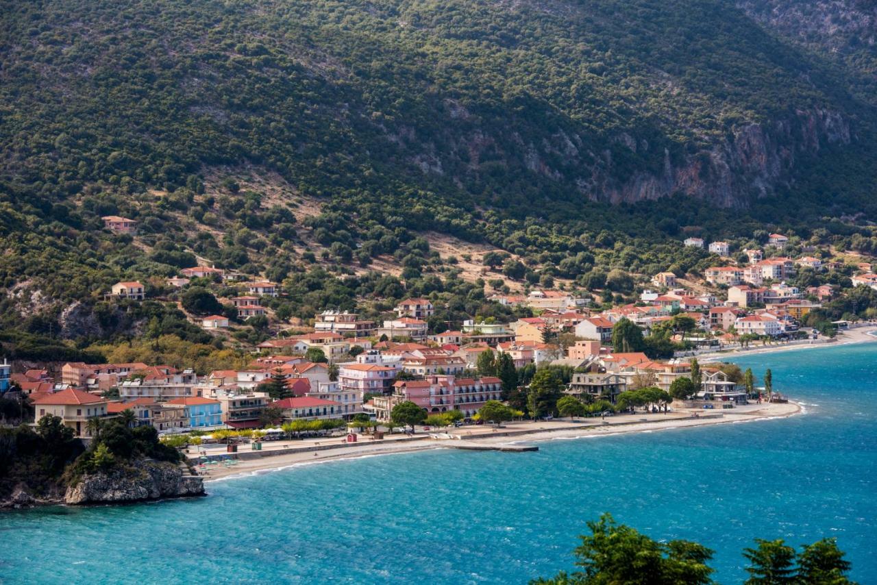Odysseas Art Villa بوروس المظهر الخارجي الصورة